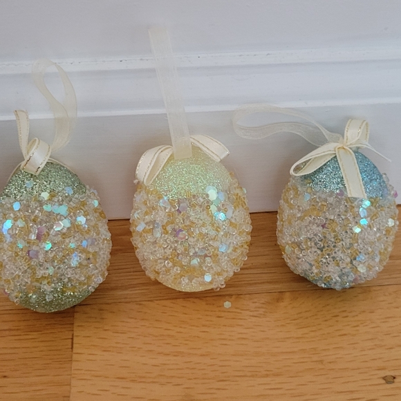 Colorful Pier 1 Easter Decoration and Ornaments - Picture 4 of 10